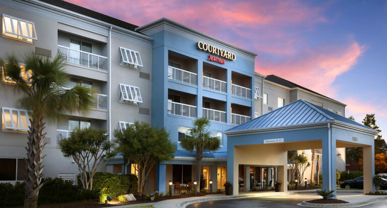 Courtyard at Broadway by Marriott